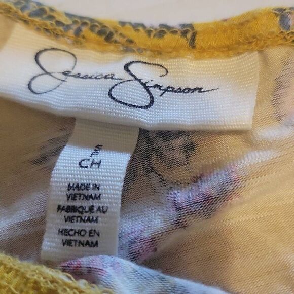 Jessica Simpson Maternity Top Floral Flutter Sleeve Tie Detail Yellow Size Small - Picture 7 of 7